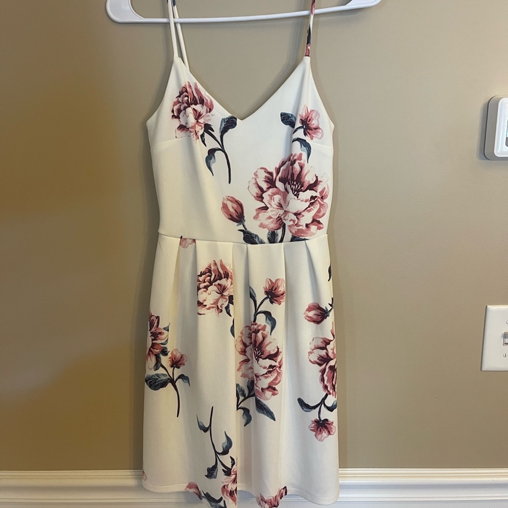 Macy's Flowered Dress. Size Small